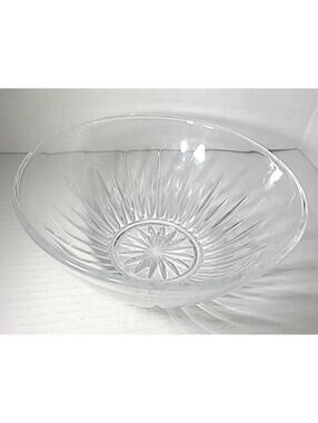 Princess House Vintage 7" Clear Pressed Glass Bowl With Starburst Design
